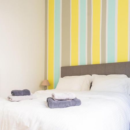 Bright 2Bd Apt, Garden View & Parking - Glyfada Athens Exterior photo