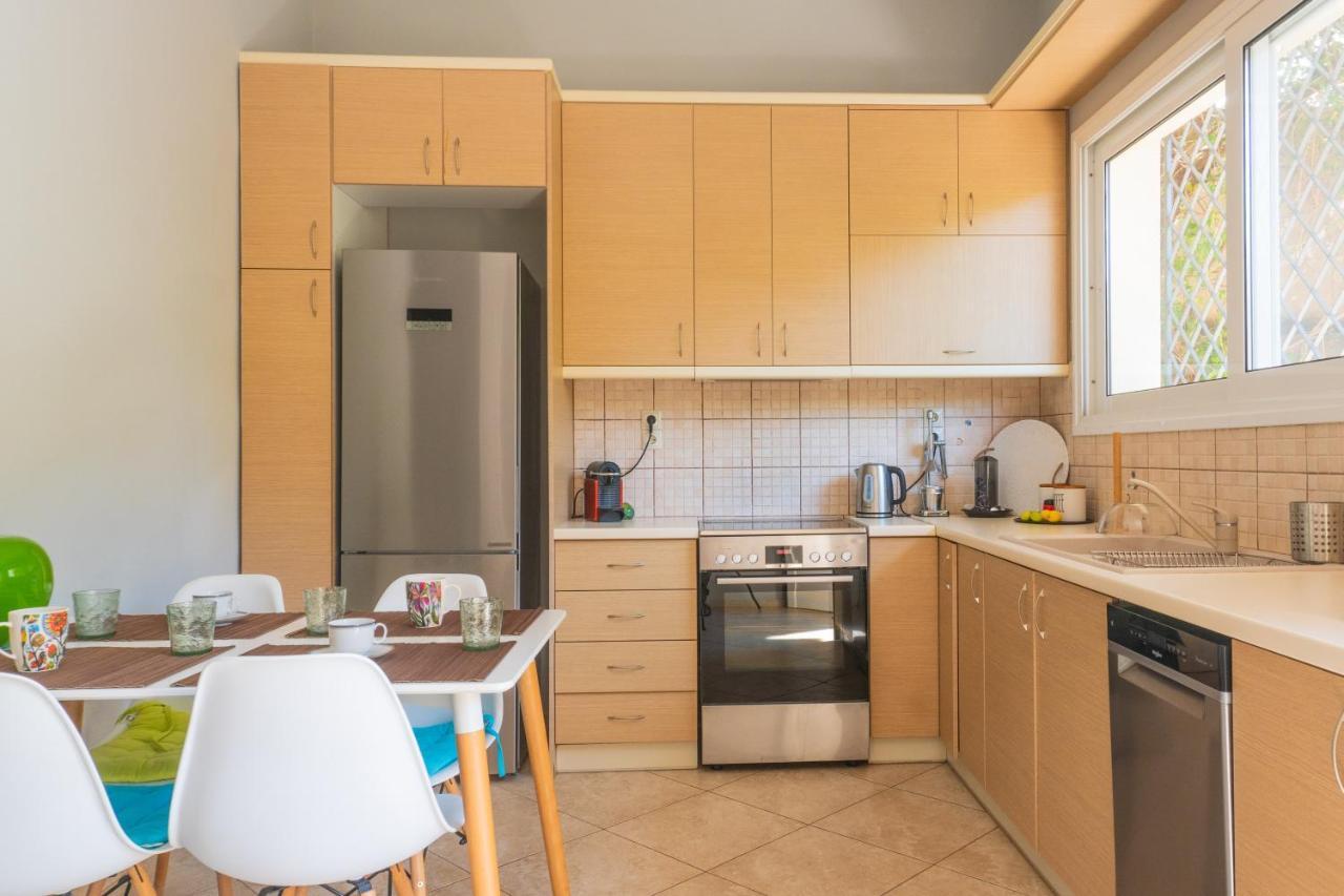 Bright 2Bd Apt, Garden View & Parking - Glyfada Athens Exterior photo